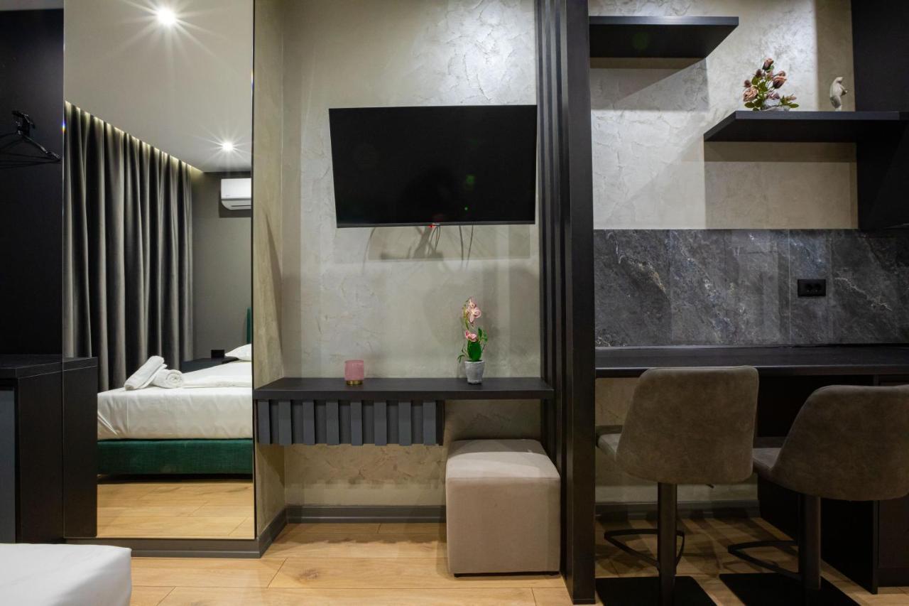 Dea'S Apartaments Тирана Екстер'єр фото